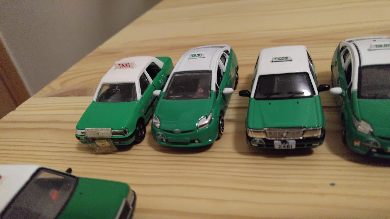 香港玩具車仔介紹-綠色的士(蚱蜢的)