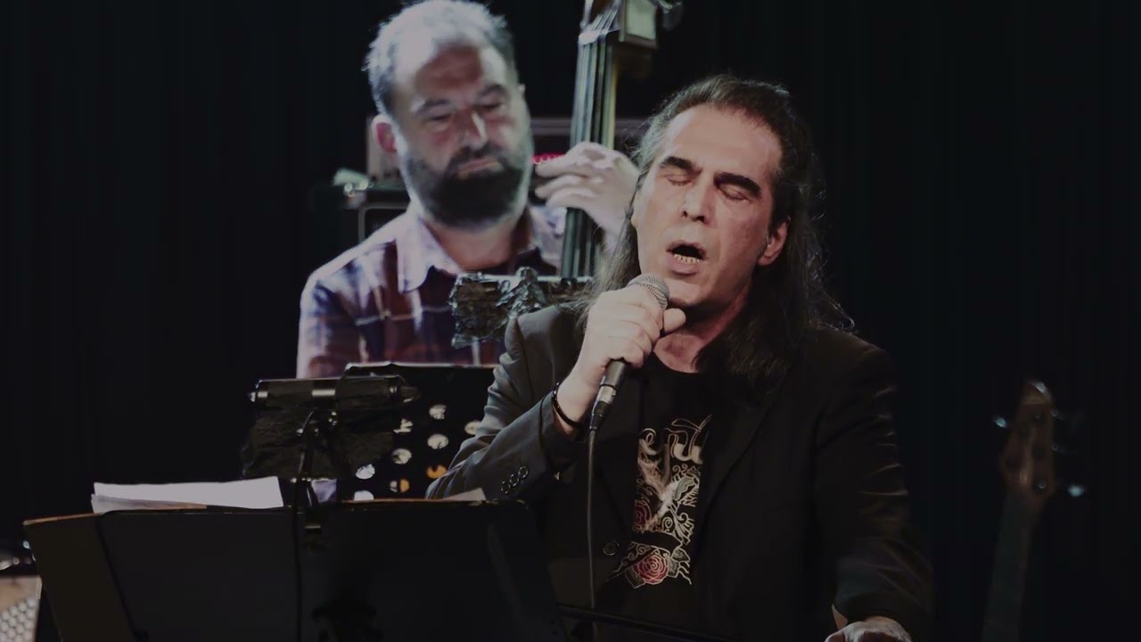 Της βροχής… (Live) – Παντελής Θεοχαρίδης