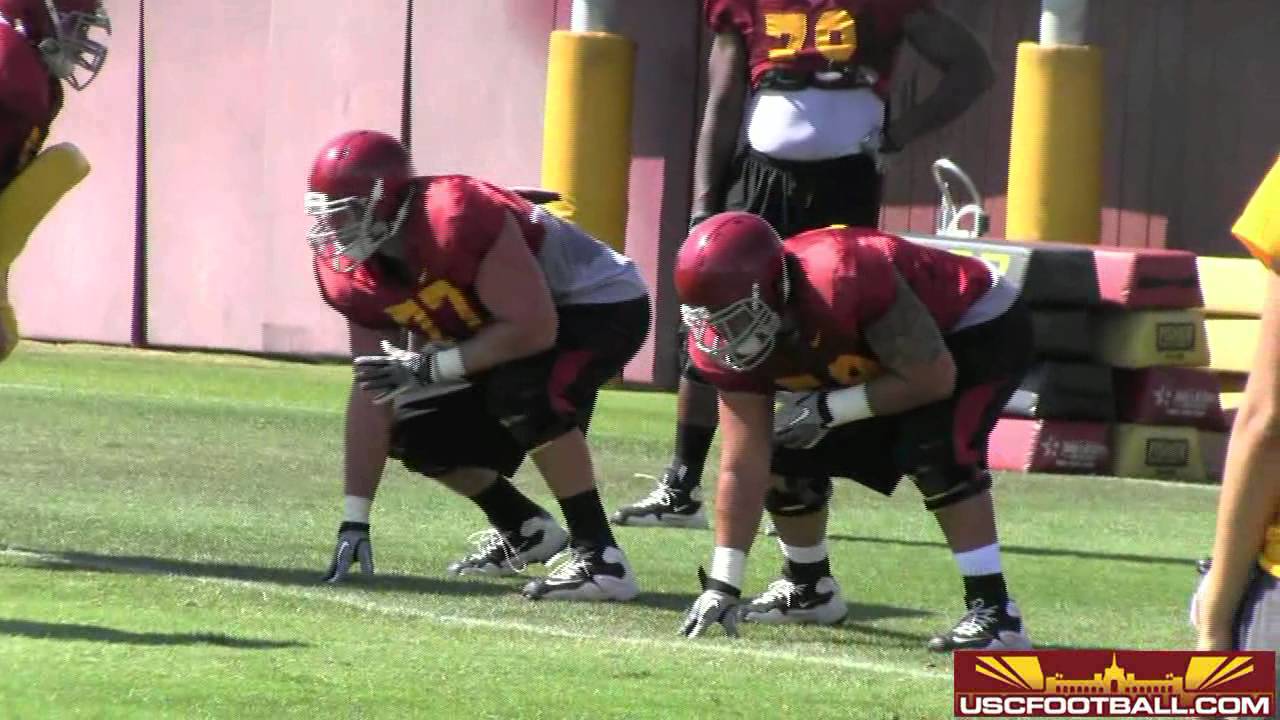 USC offensive line drills from fall camp