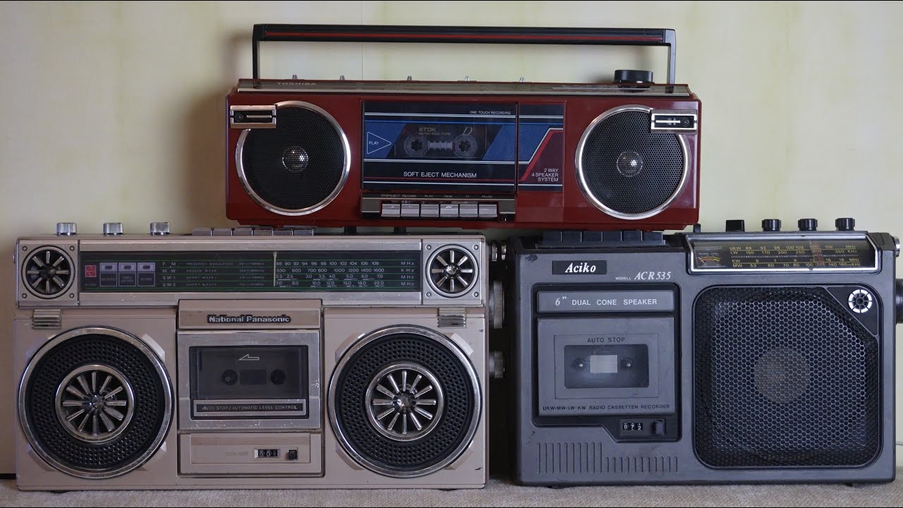 Как бы магнитолы: National Panasonic RX-5010F, Siemens RM-818, Aciko ACR-535, Toshiba RT-8016 и т.п.