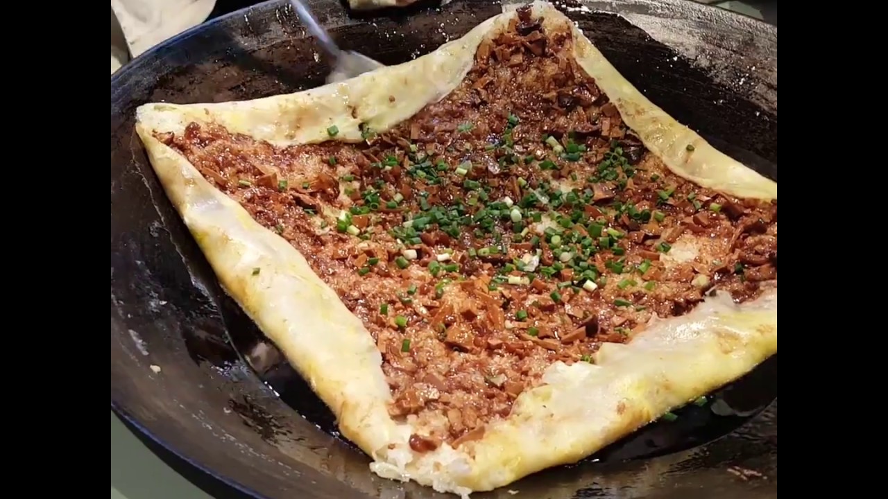 Doupi is Wuhan&rsquo;s answer to ci fantuan  This breakfast dish is made with stick