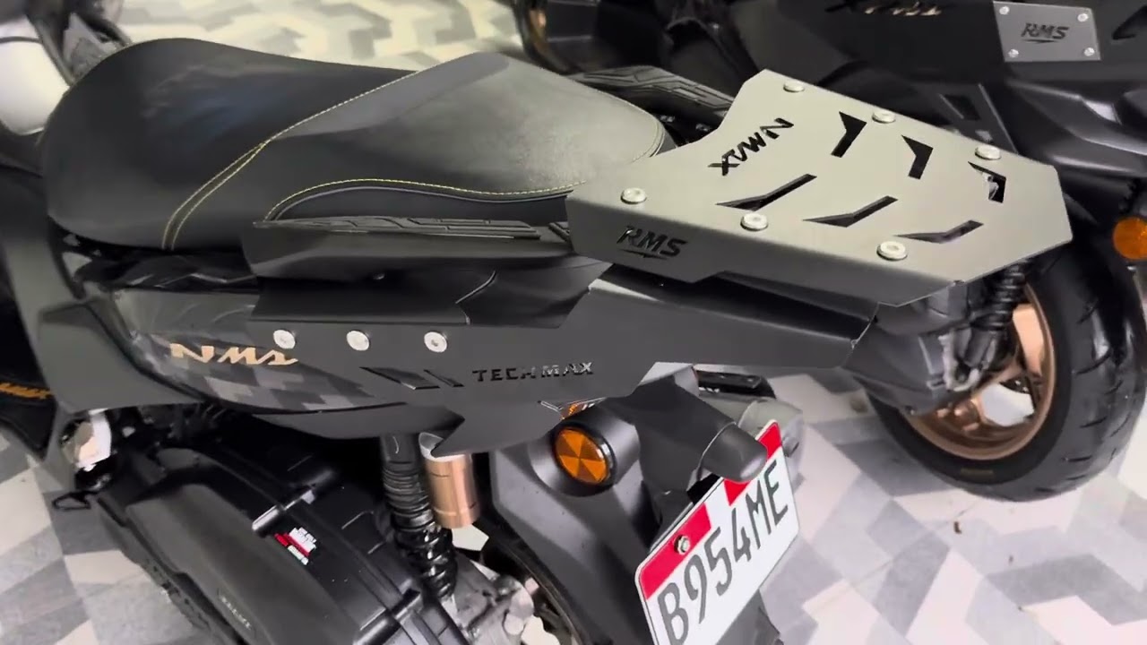 YAMAHA NMAX V3 CUSTOMIZED TOPBOX BRACKET