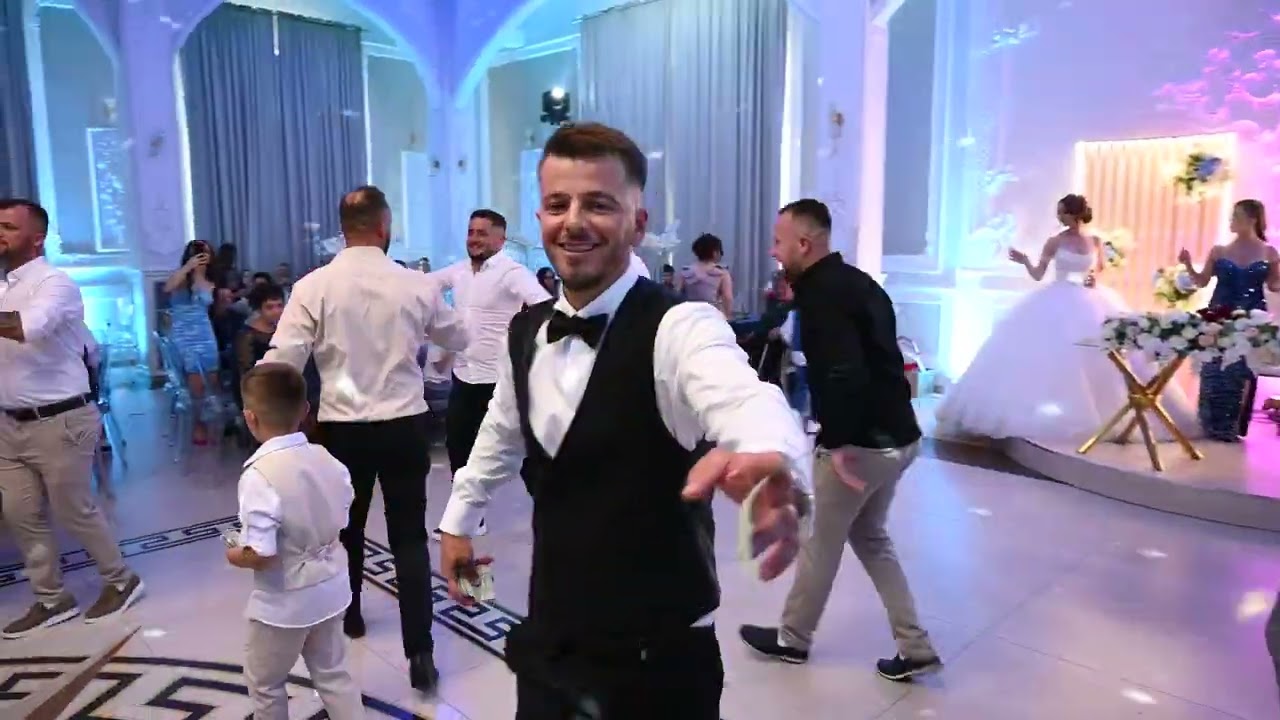 Shoqeria ne Valle   Dasma e Vali Collakut