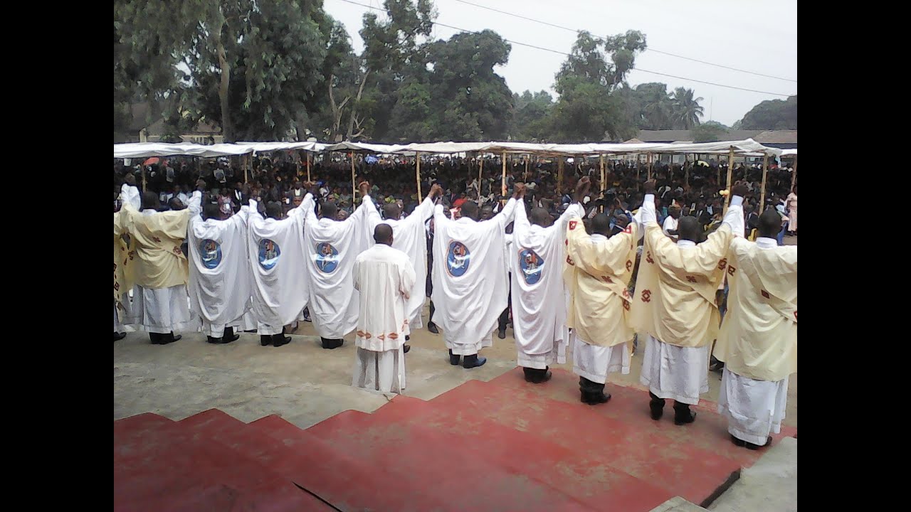 DIOCESE D'IDIOFA - HOMMAGE AUX PRETRES QUI NOUS ONT QUITTE