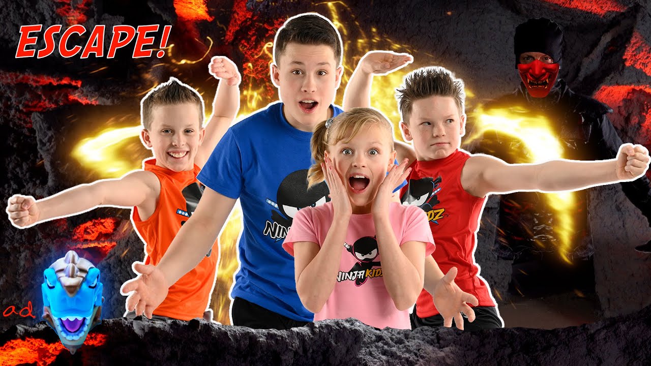 Escape! Dino Heroes of Goo Jit Zu