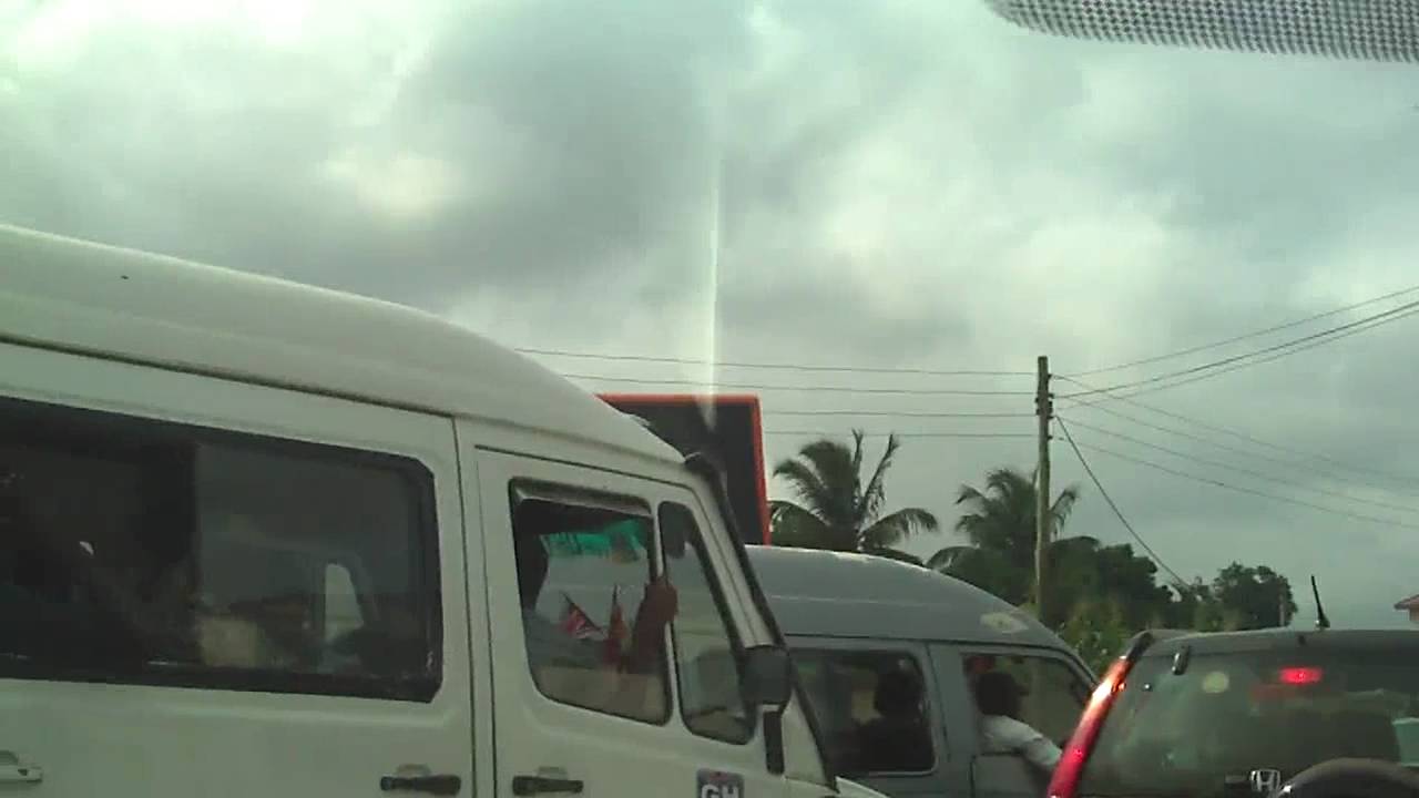 crazy accra. confusion on kofi annan avenue