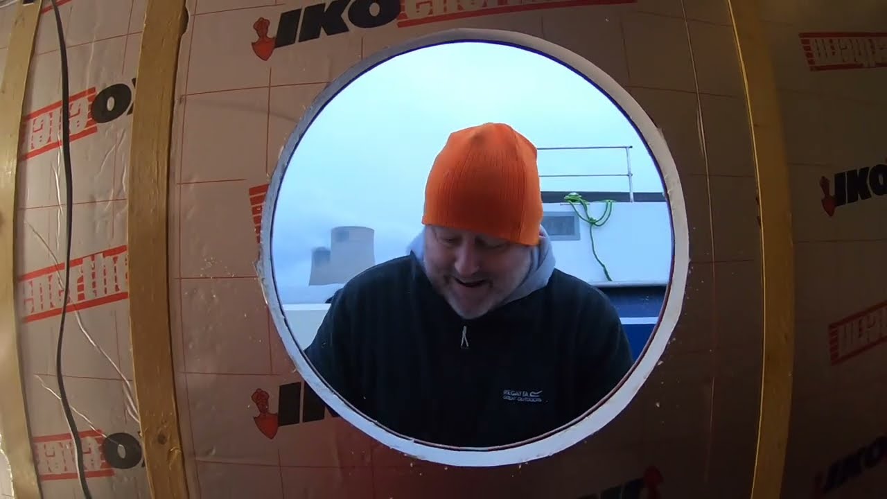 Vlog 19, Narrowboat Fit Out - Ballast and Windows