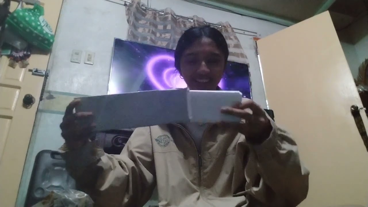 unboxing light stand by Team Ambert