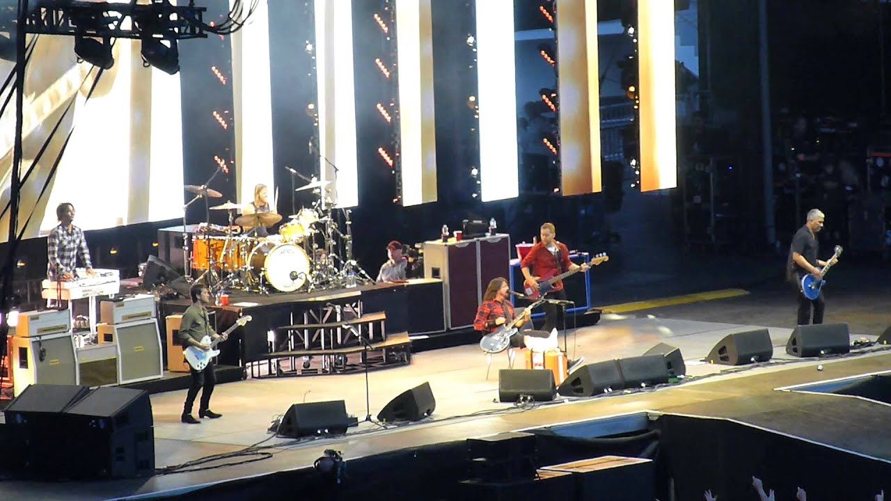 11 Walk - Foo Fighters - Ullevi - Gothenburg - 2015-06-12 HD