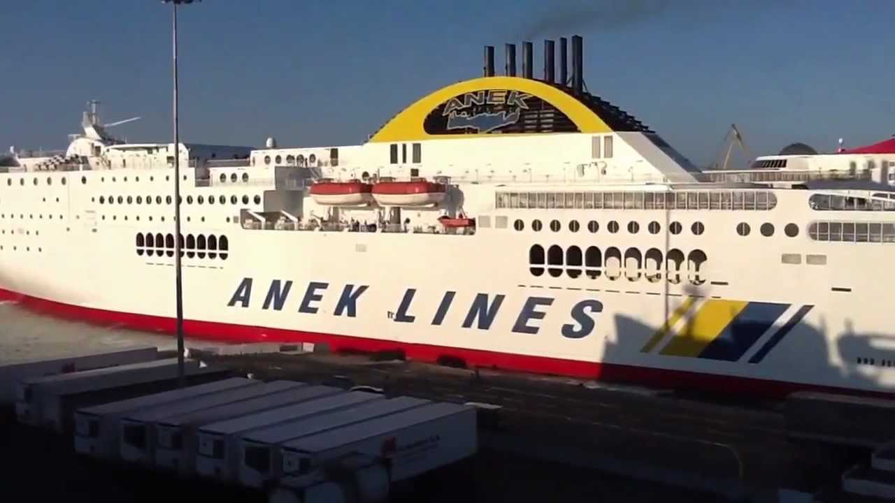 Arrival of F/B Olympic Champion at Heraklion Port.
