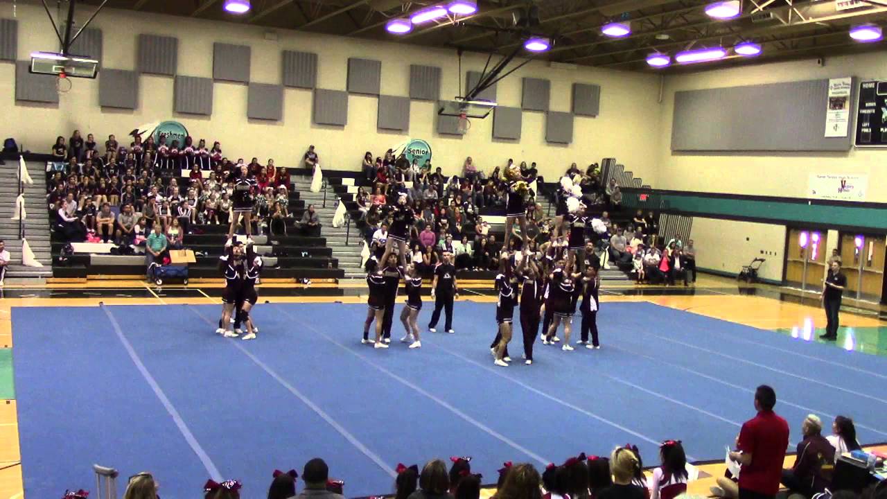 Gadsden High School Cheer at GISD Invite