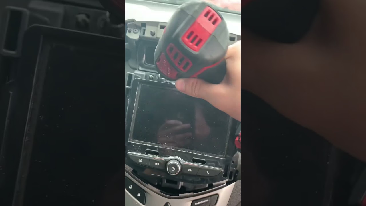 2016 17 18 19 20 Chevrolet Sonic Radio Replacement Removal
