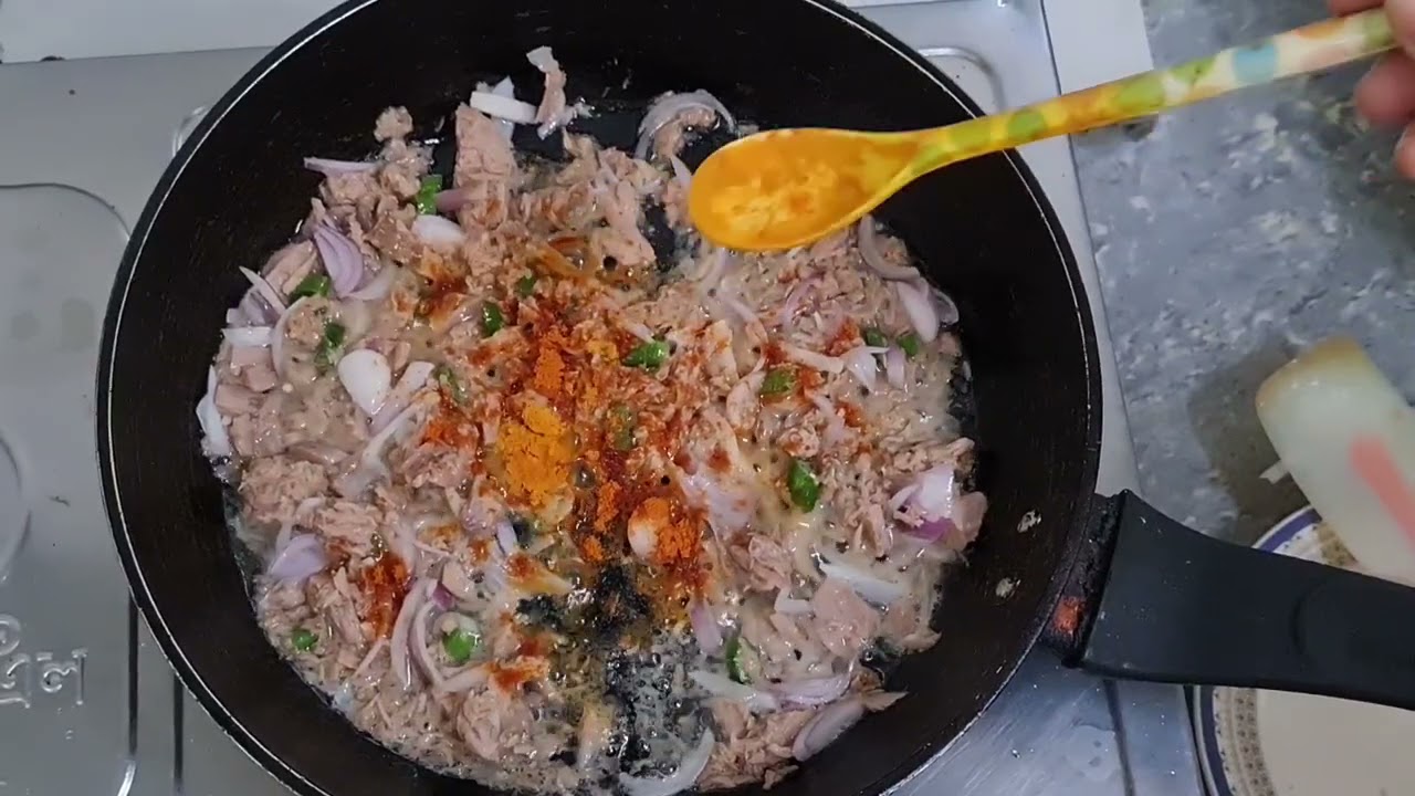 টুনা মাছ রান্নার সহজ রেসিপি টিনের টুনা মাছ রান্না Tuna fish recipe