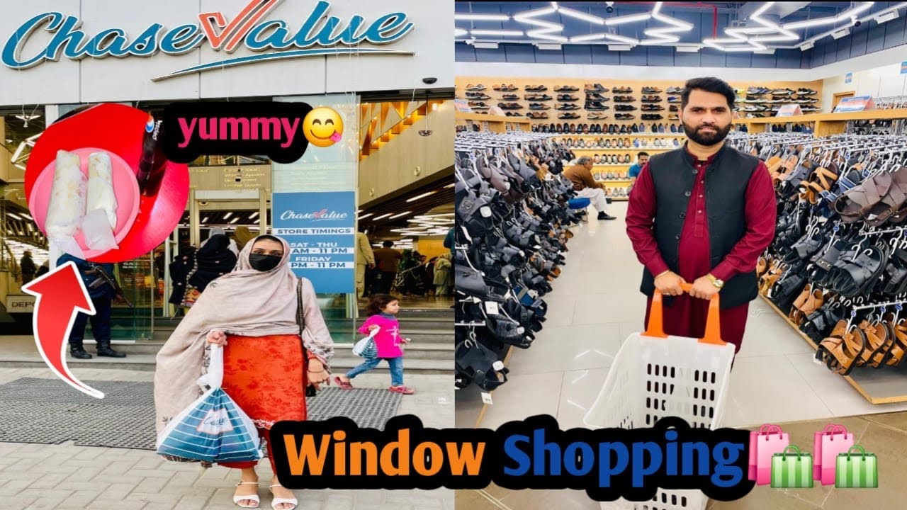 Aj hm gye chase value window shopping ki# tasty shuarmy khye😋#