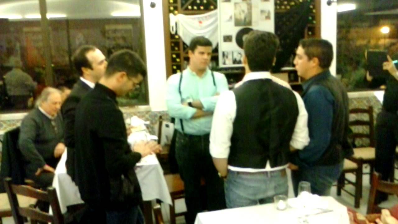 Cante Alentejano ao vivo no Restaurante Dom Leitão