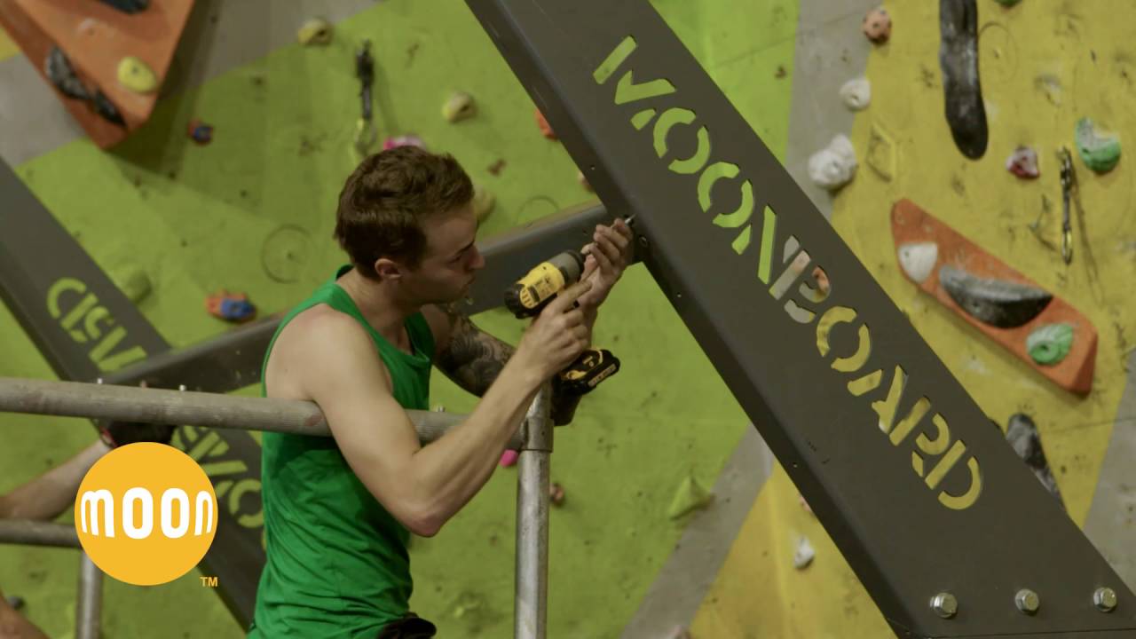 Freestanding MoonBoard Assembly