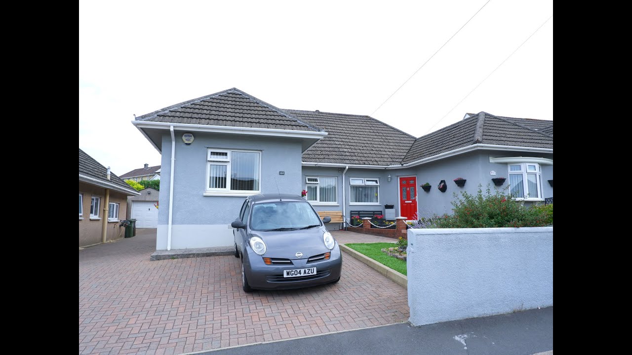 44 Seymour Road, Plympton, Plymouth - Extended 3 Bedroom Bungalow For Sale