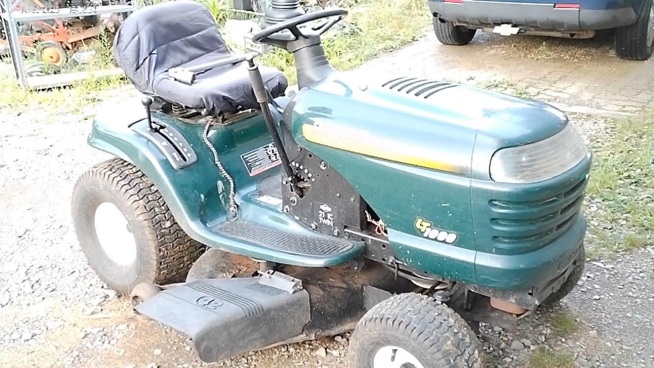 Craftsman lt1000 engine swap. #craftsman #briggsandstratton #tractor #lawntractor 
