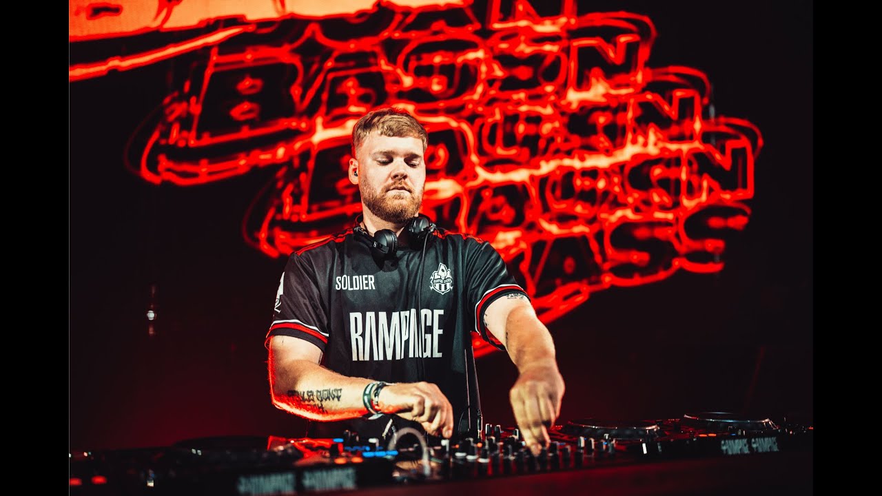 RAMPAGE OPEN AIR 2025 - DUX N BASS