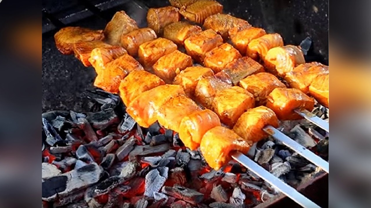 Shish kebab From Salmon On Mangal / Book of recipes / Bon Appetit
