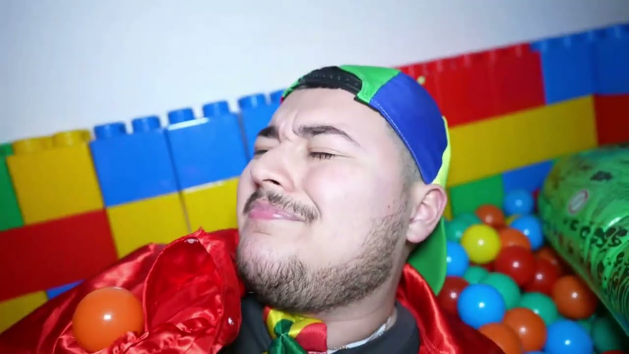 J'ENTRE DANS LES RÊVES BIZARRES A TWINNER LA NUIT ! Le pire Cauchemar de ma Vie ...