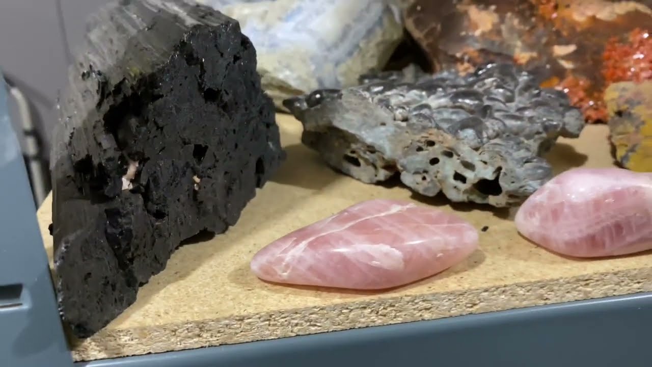 THE WYOMING STONE RANGER COLLECTION ROCKS AGATE CRYSTALS MINERALS ROCK HUNTING ROCKHOUNDING