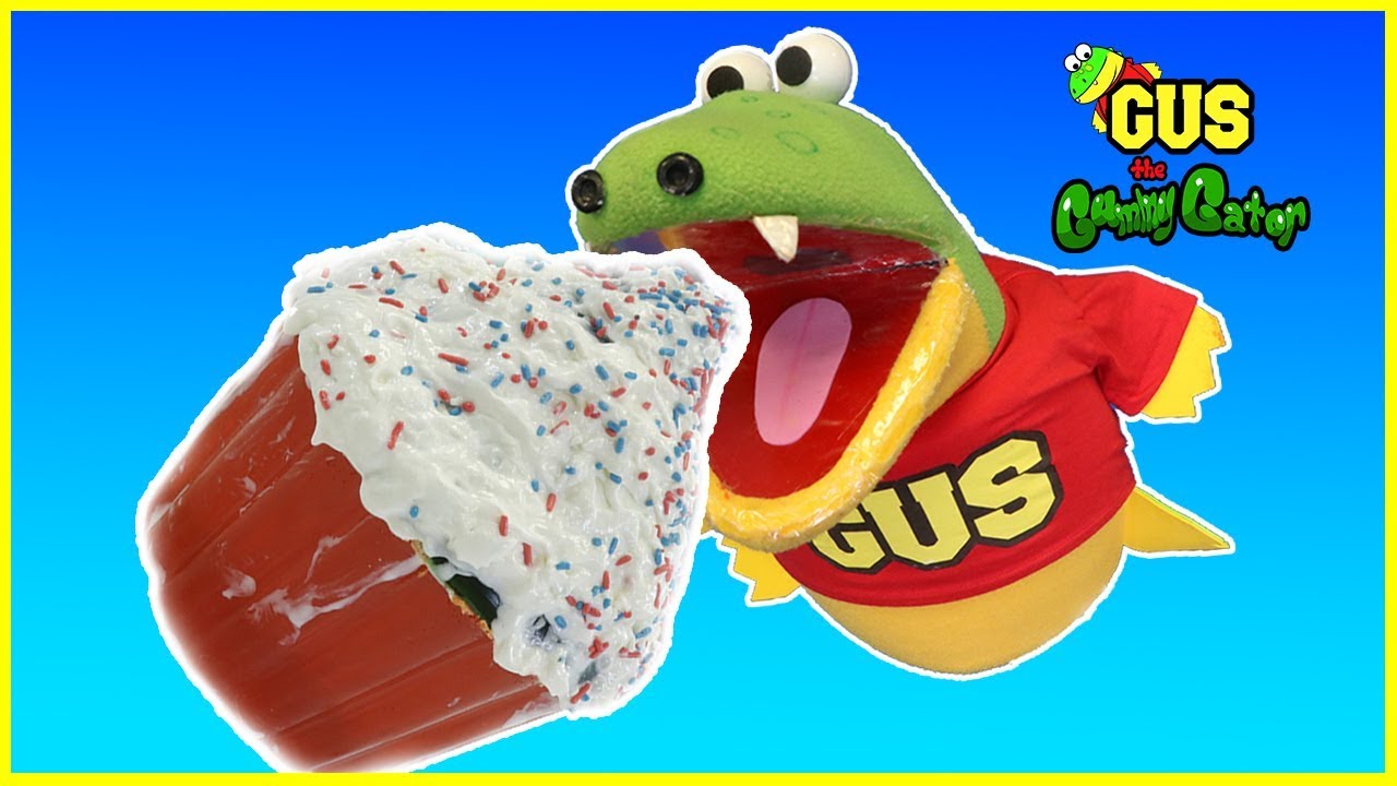 DIY GIANT GUMMY CUPCAKE! How to make Jello gummies for kids