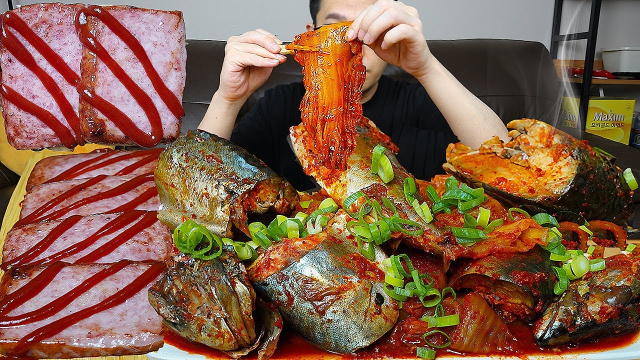 ASMR MUKBANGㅣBraised Mackerel and kimchi & HamㅣEATING SHOW