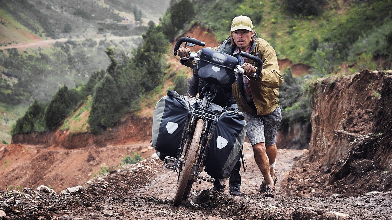 Самая сложная поездка на велосипеде — застрял в грязи | Cycling the World 37