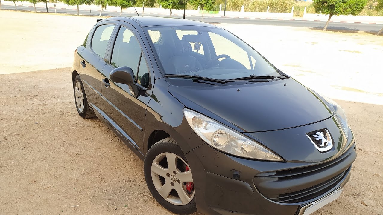مرحبا بالاخوان الطيبين لبيع سيارة پيجو 207.مضيل 2009.مازوط الضريبة 700.درهم الوانساپ 0652852683