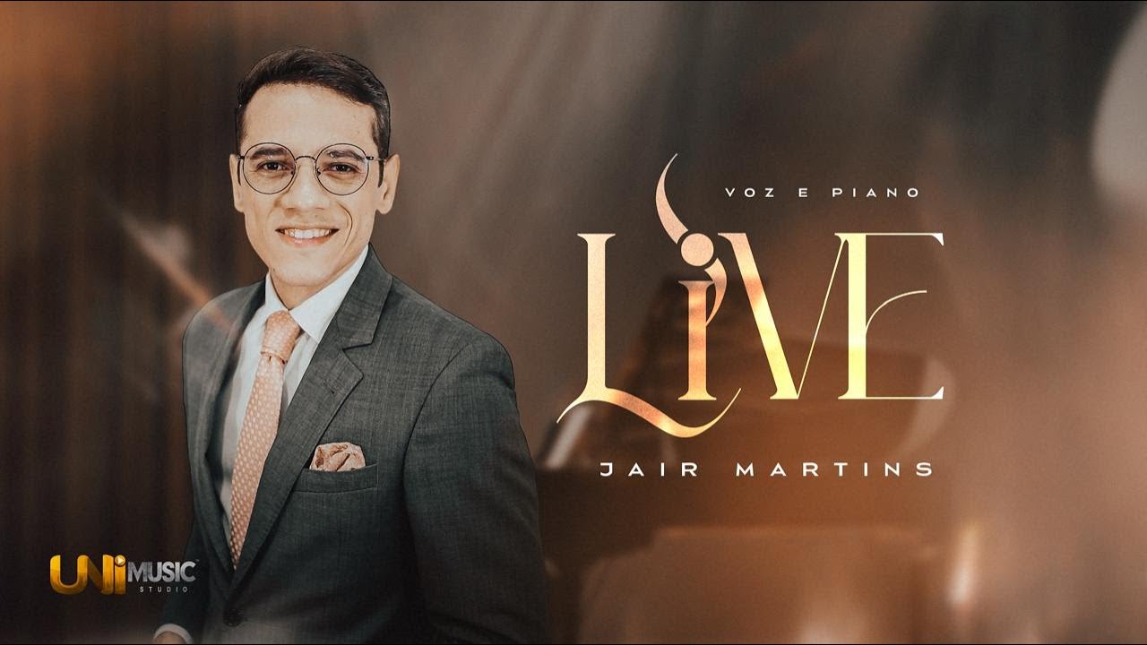 Jair Martins -- voz e piano