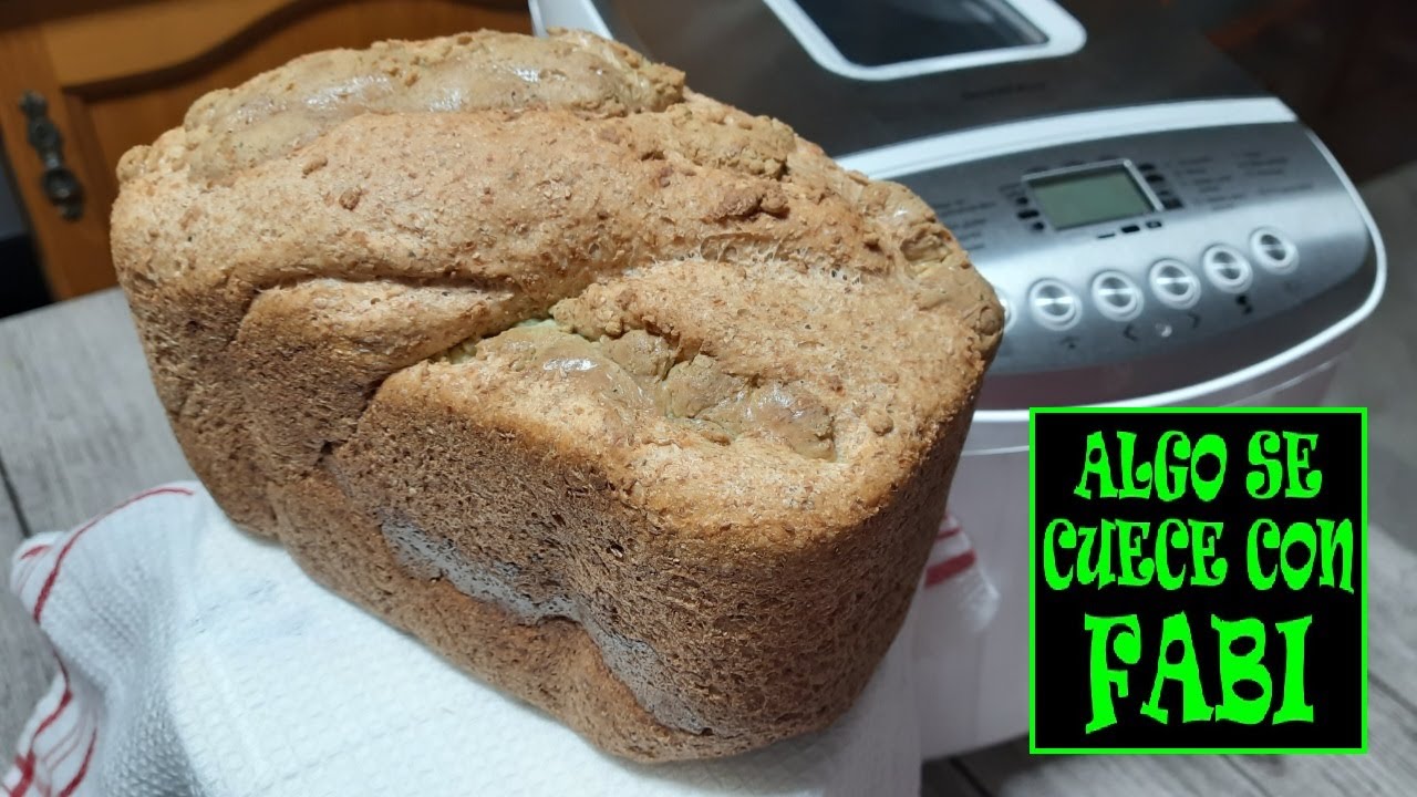 PAN 100% INTEGRAL CON ALBAHACA, QUESO Y AJO. ¡EN PANIFICADORA!