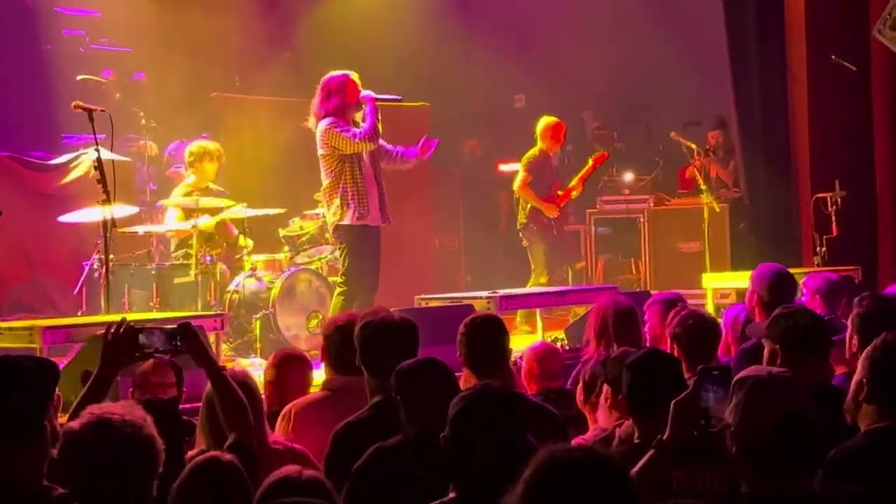 Fit for a King - Keeping Secrets (Live in New Orleans - 2025)