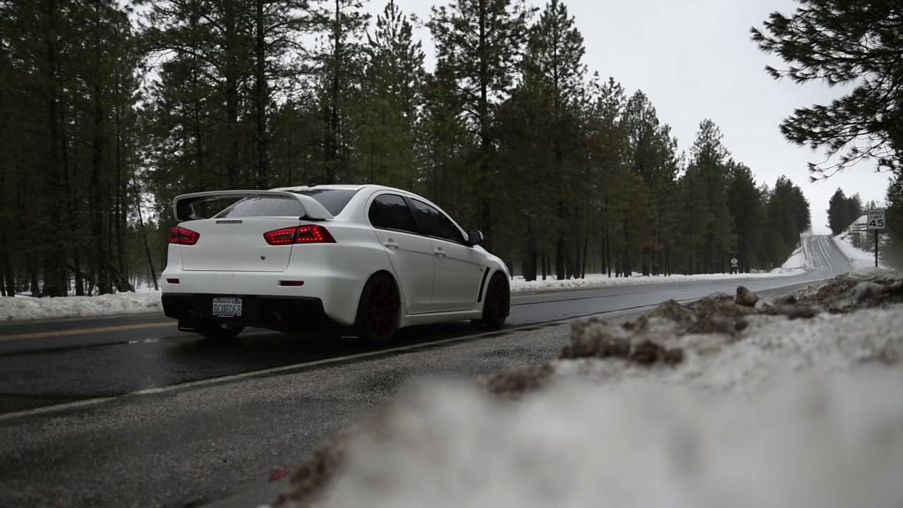 INSANELY LOUD MITSUBISHI EVOLUTION!