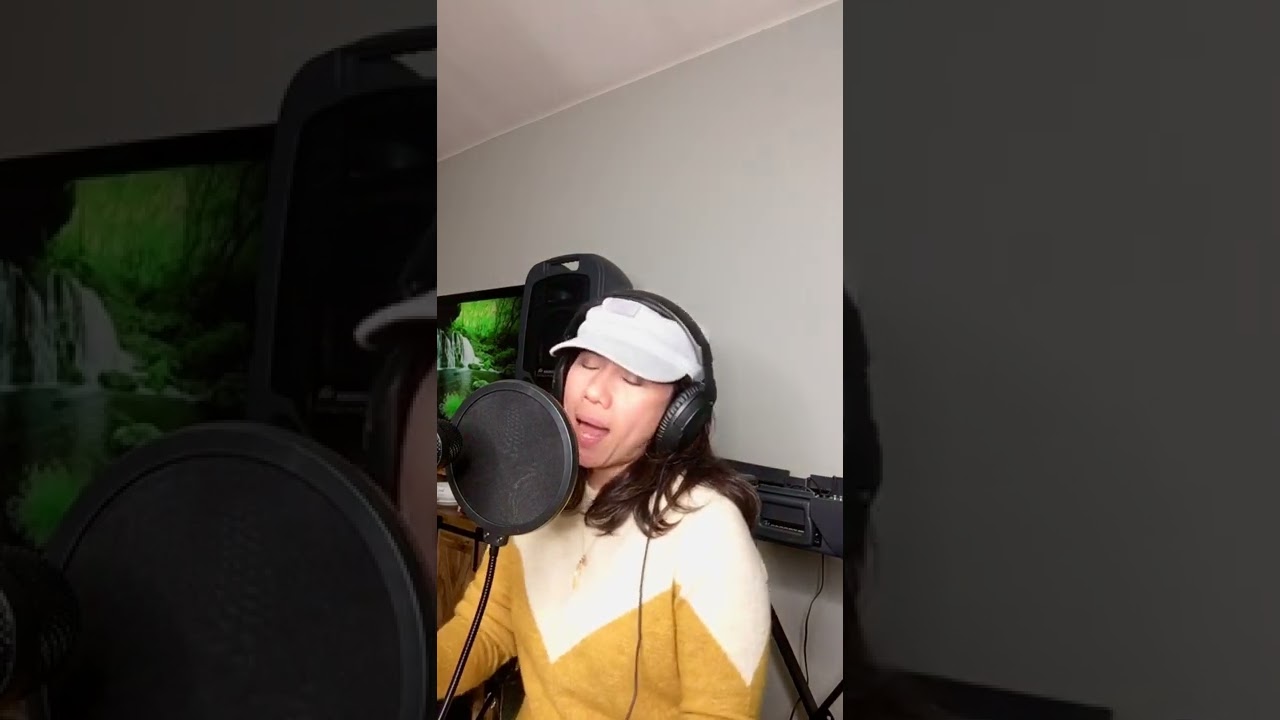 Beneath The Surface ( Incognito) - Ella May Saison