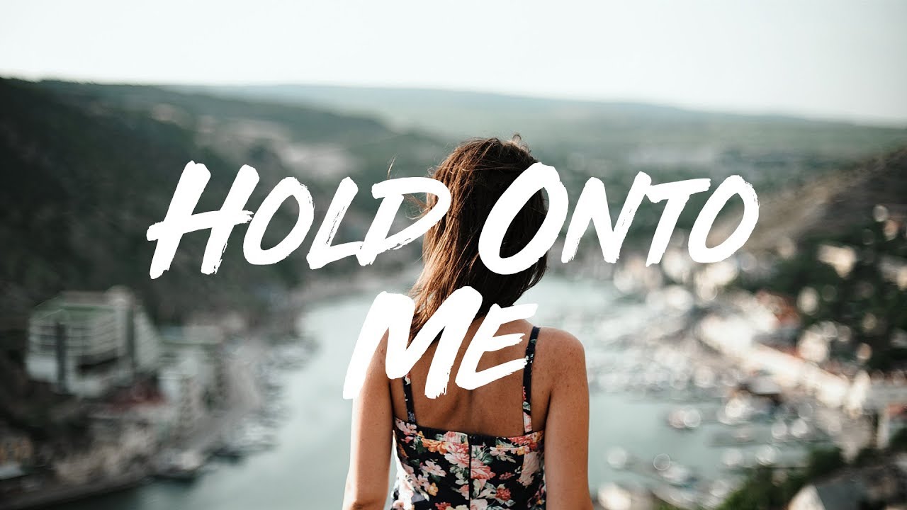 AWAKEND & Herrin - Hold Onto Me ft. Sara Skinner