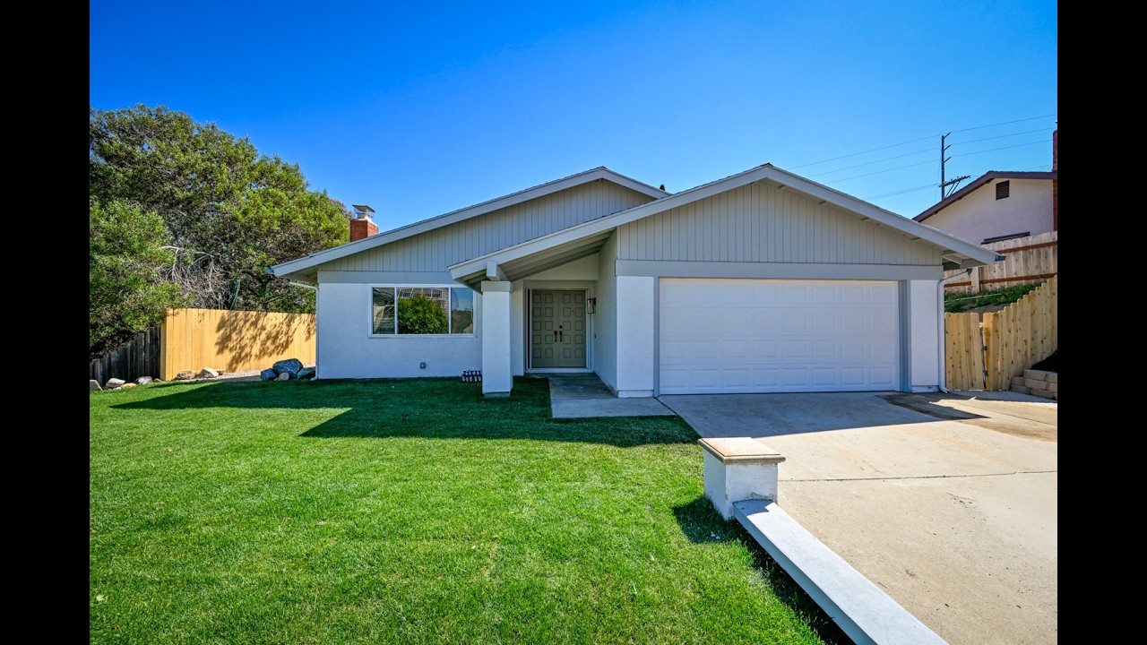 12437 Ridgeton Dr, Lakeside, CA 92040