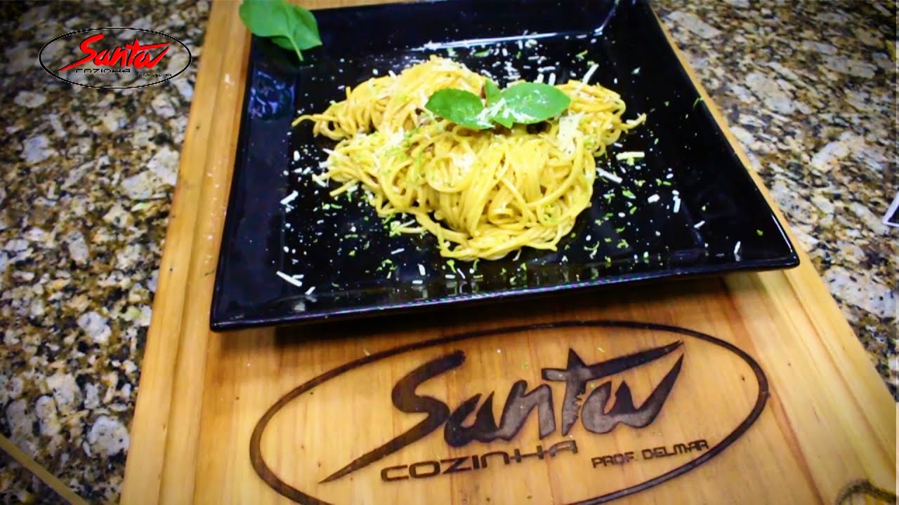ESPAGUETTE A CARBONARA / SANTA COZINHA - Prof Delmar