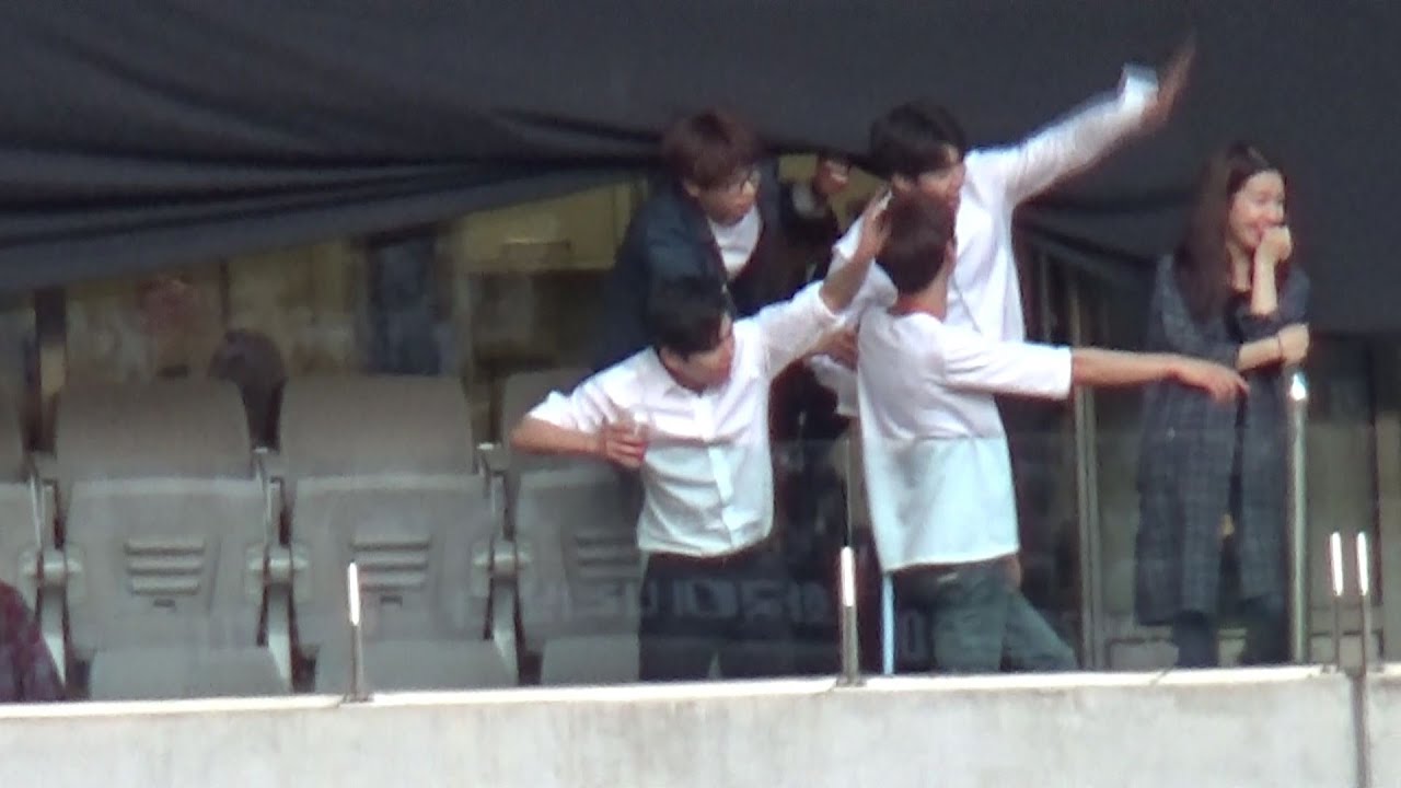 150523 드림콘서트 보너스 영상 - 팬썹+남팬 빙의된 선배가수 호야 (호야,hoya)