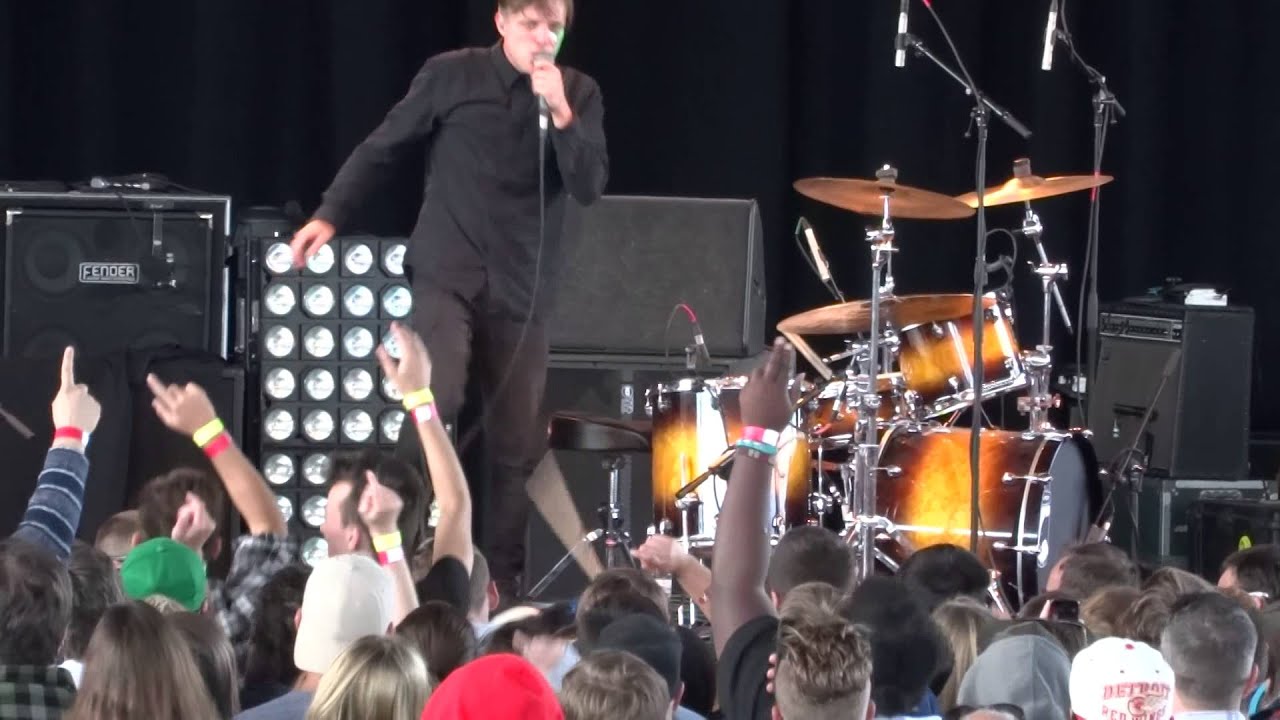 Robert Delong - Don't Wait Up - Live at Freedom Hill in Sterling Heights on 9-13-15