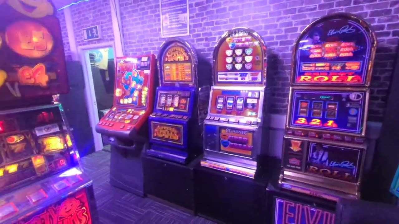 Retropolis in Southend-on-sea fruit machine arcade