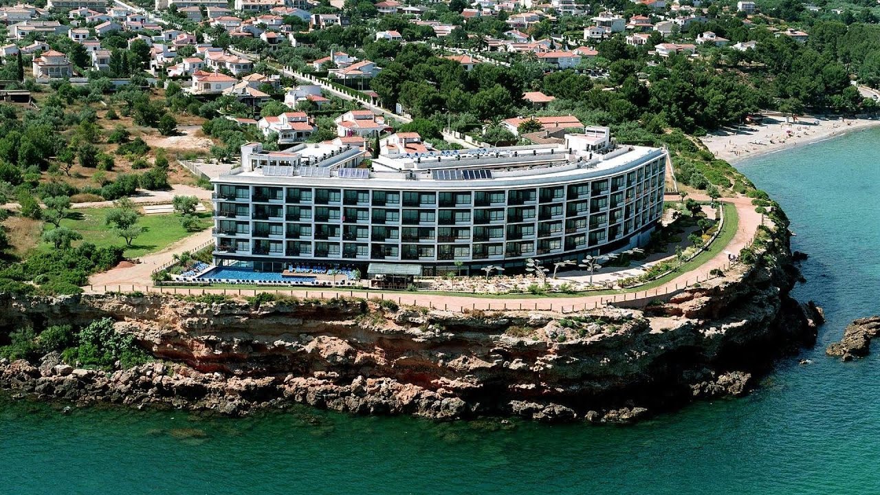 FERGUS Cap Roig, L'Ampolla, Spain | Holidays In Europe