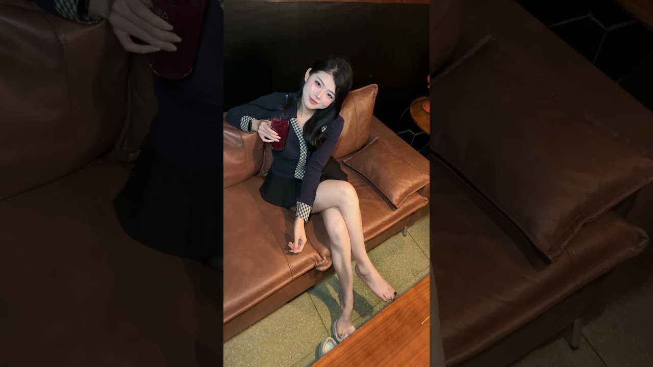 Sexy Toes: Gorgeous Feet & Smooth Elegance 👠💅 
