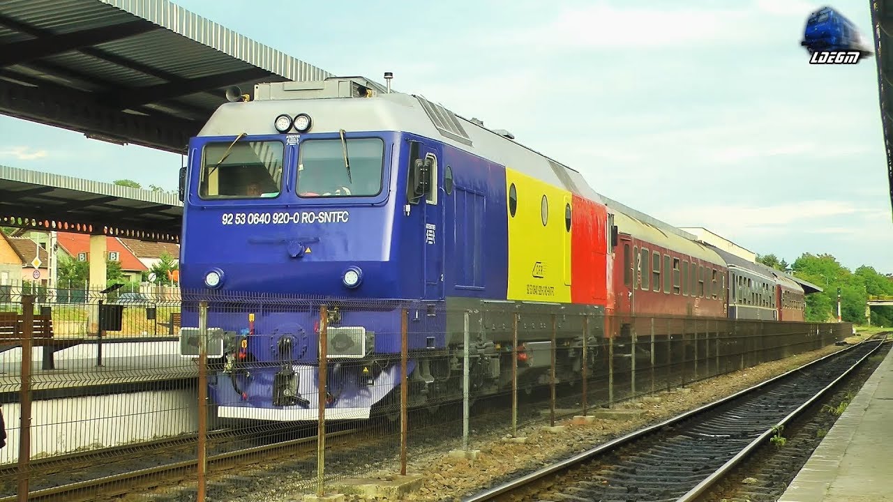Jimmy Tricolor 64-0920-0 Ex EXPRESS in Gara Oradea Station - 18 July 2018