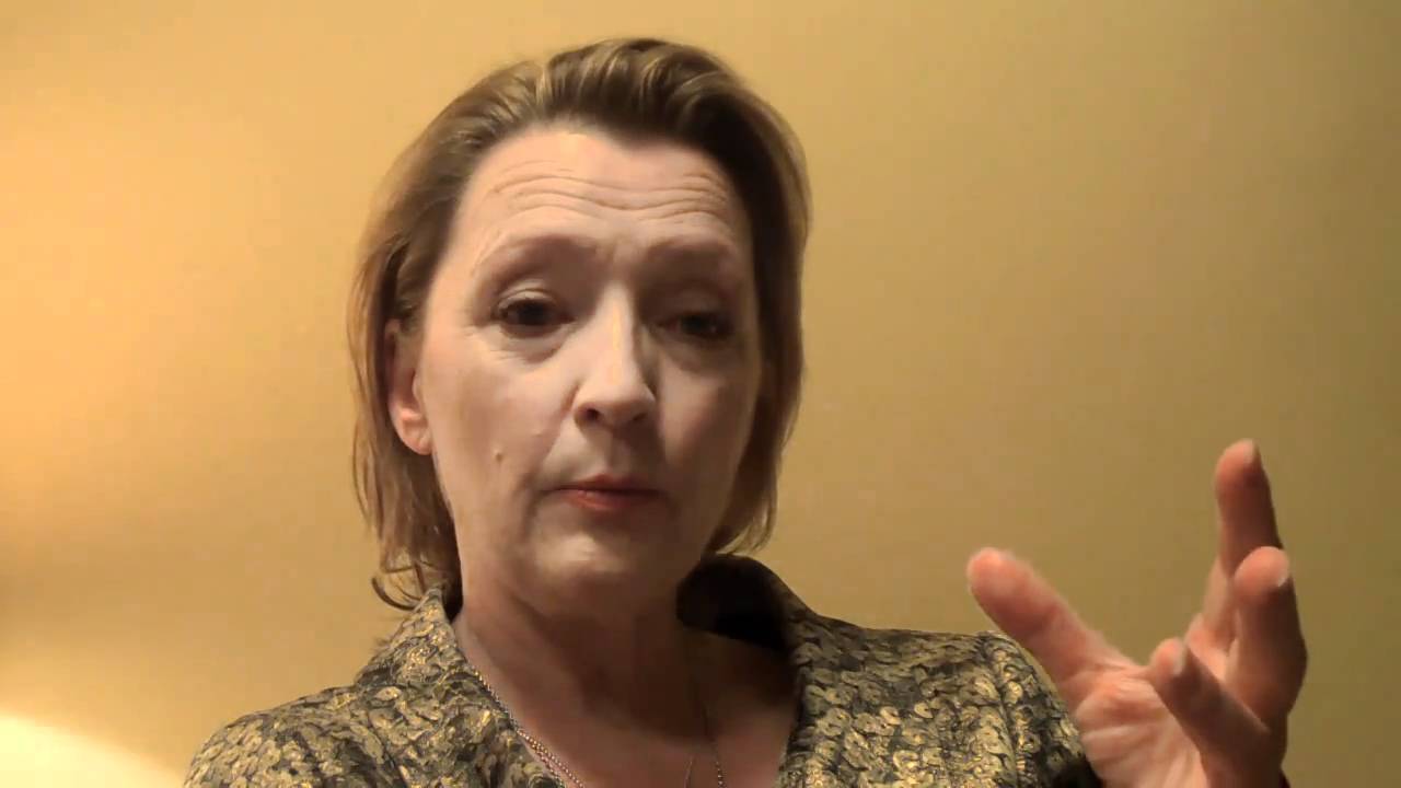 Lesley Manville Talks ANOTHER YEAR, MIKE LEIGH, Oscars (part 1)