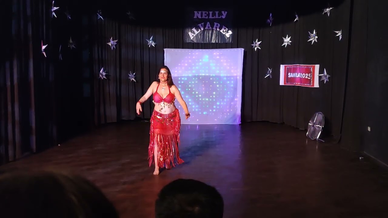 Ro Traje Rojo danza árabe cpc san Vicente Córdoba SAMIRA 2025 Nelly Alvarez 