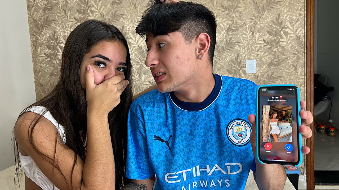 TROLEI MINHA CRUSH FALANDO COM OUTRA NO TELEFONE! | JHESSY SURTOU