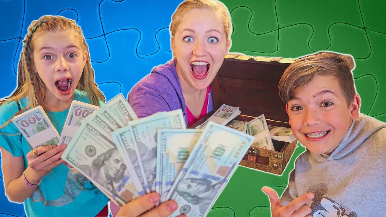 Treasure Hunt Race For The Chest Of CASH!