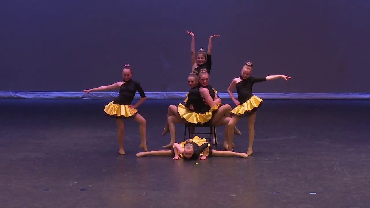 Queen Bee | Dance Central