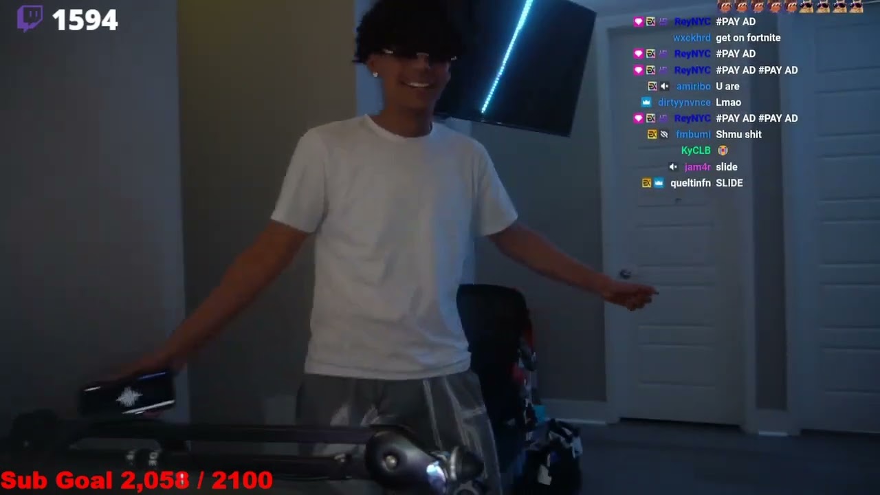 Tayshmu catches BigEx listening to opps